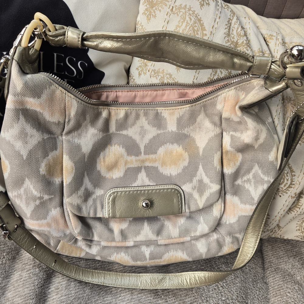 Coach Large Crossbody/sholder Bag